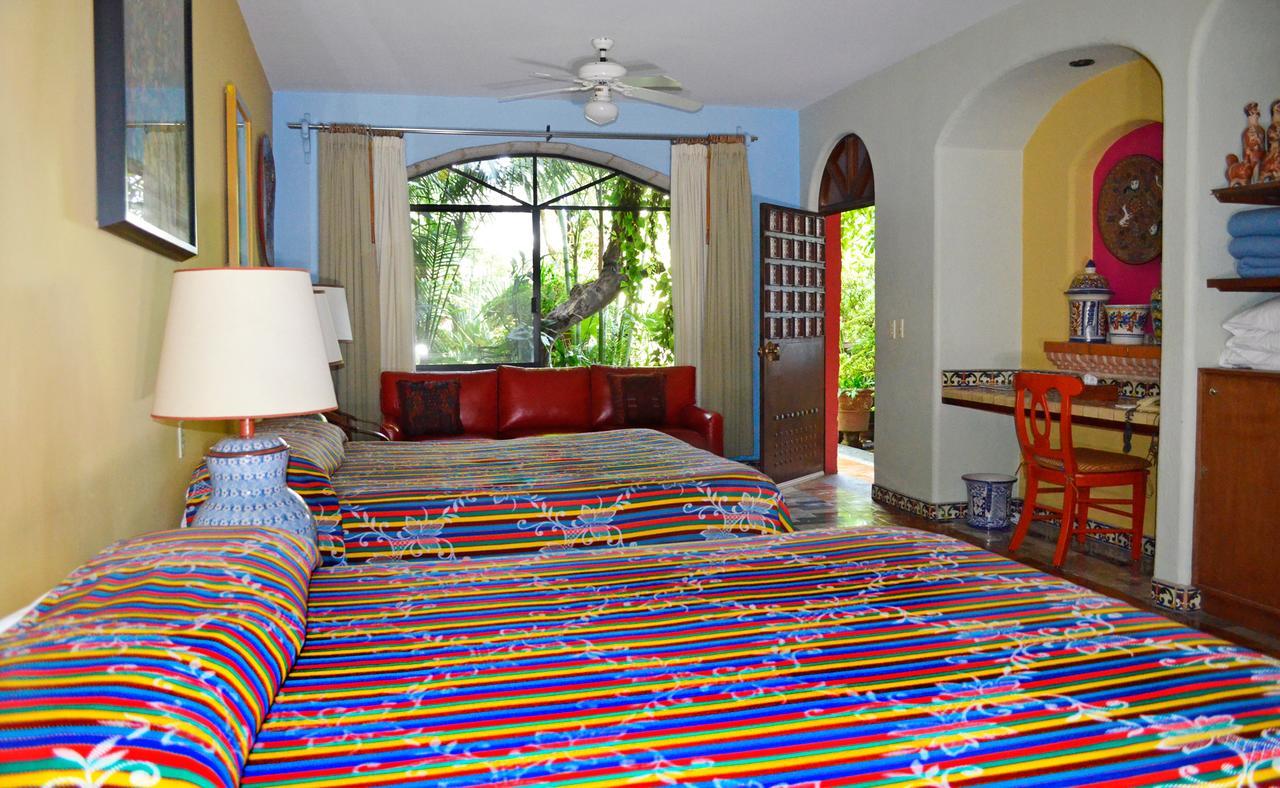 Casa De Las Flores Bed and Breakfast Tlaquepaque Εξωτερικό φωτογραφία