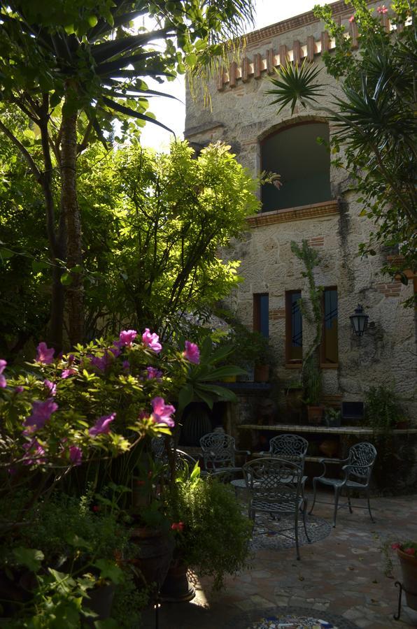Casa De Las Flores Bed and Breakfast Tlaquepaque Εξωτερικό φωτογραφία